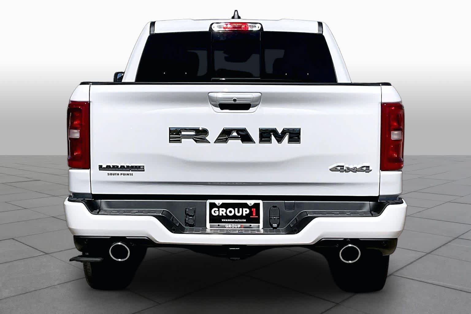 New 2027 RAM 1500 Laramie AWD/4WD image 4