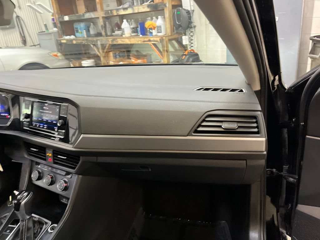 Used 2024 Volkswagen Jetta S FWD image 29