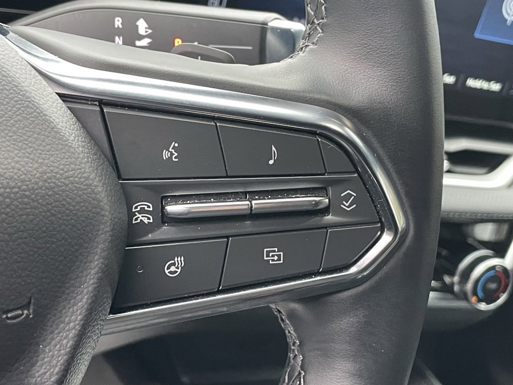 Certified 2025 Chevrolet Equinox LT image 28