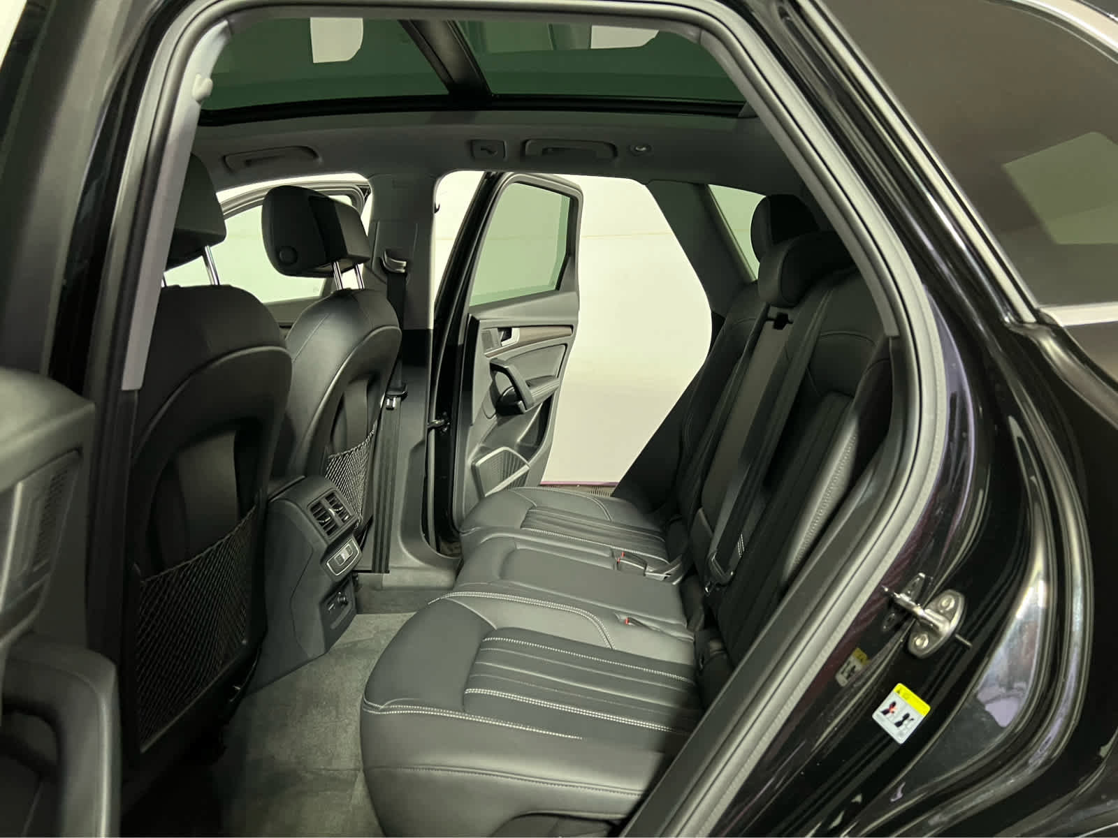 Used 2023 Audi Q5 2.0T Premium Plus w/ Premium Plus Package AWD/4WD image 25