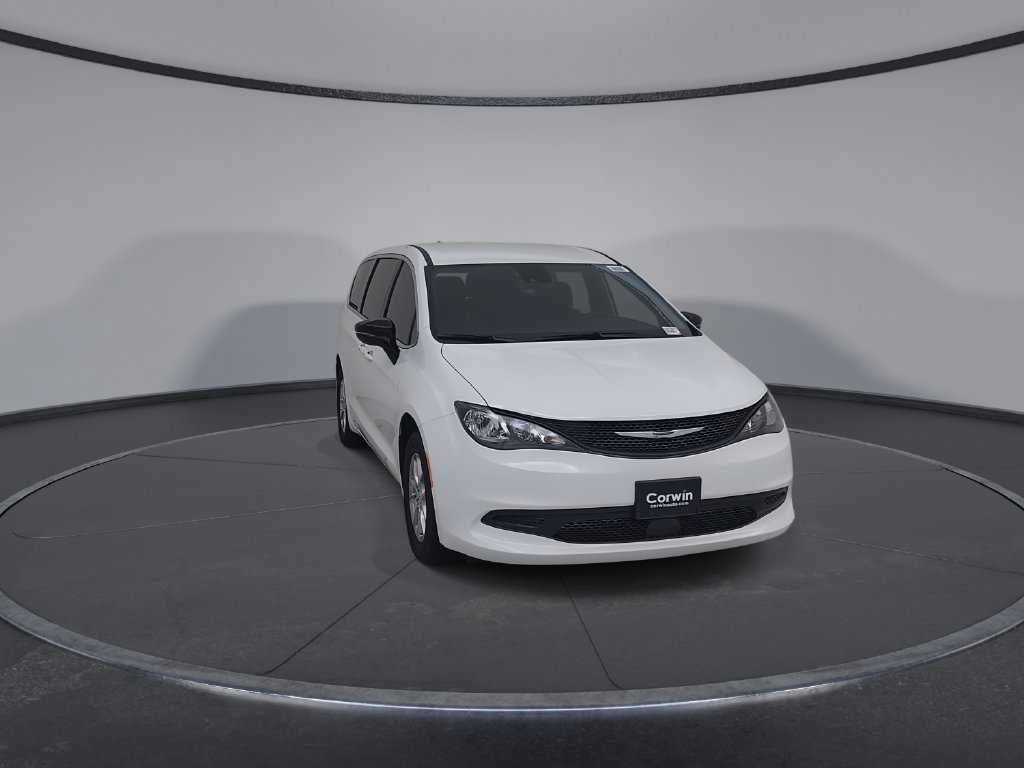 New 2027 Chrysler Pacifica LX FWD image 4