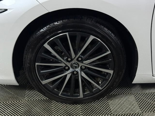 Certified 2024 Lexus ES 350 w/ Premium Package FWD image 20