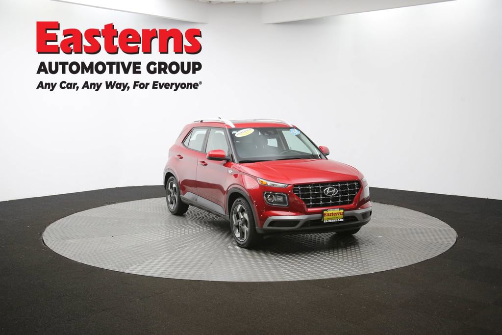 Used 2022 Hyundai Venue SEL image 49