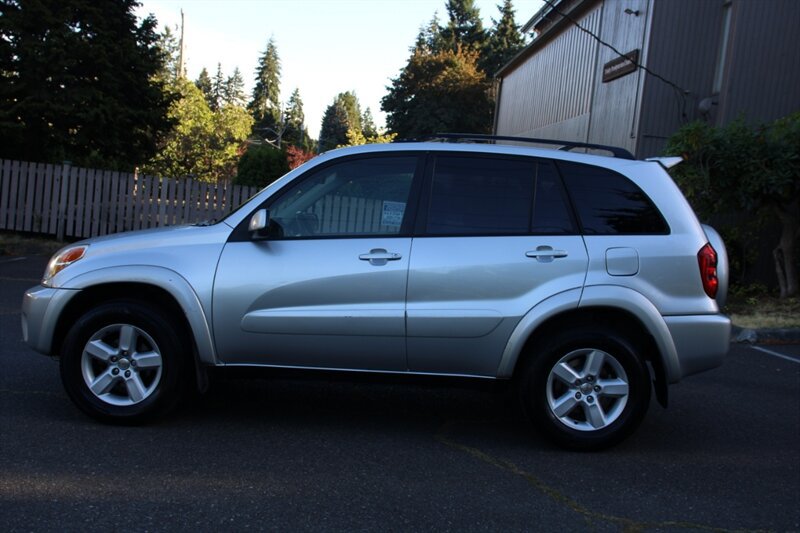 Used 2005 Toyota RAV4 4WD image 13