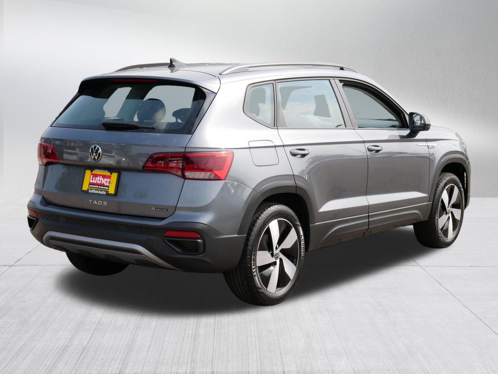 Certified 2024 Volkswagen Taos S AWD/4WD image 7