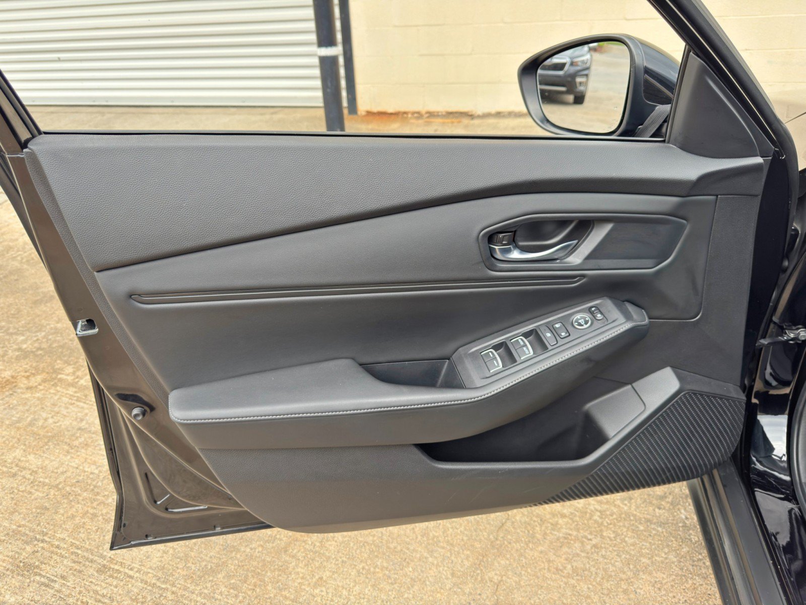 Used 2023 Honda Accord Sport image 39