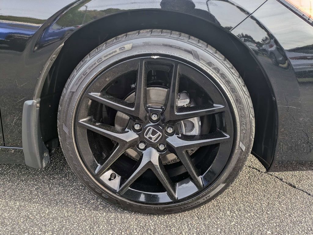 Used 2023 Honda Civic Sport image 11