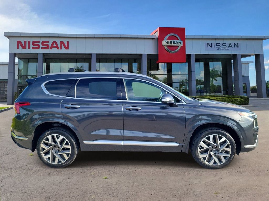 Used 2023 Hyundai Santa Fe Calligraphy image 3