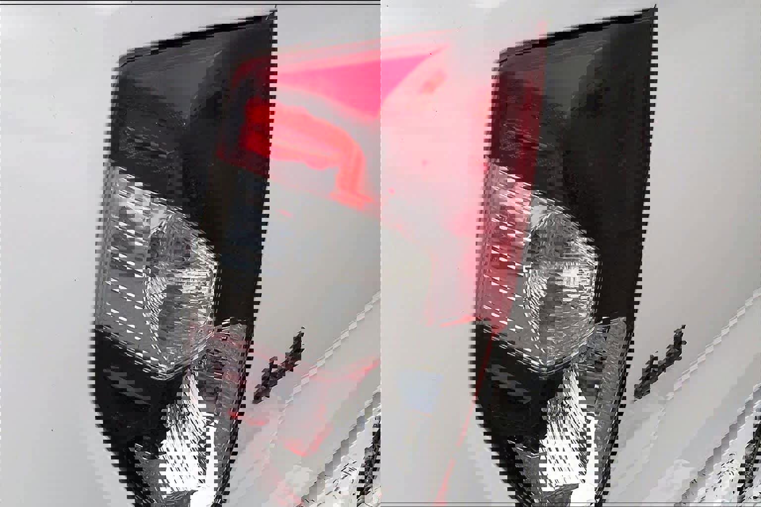 Used 2018 Toyota Tundra SR5 w/ SR5 Upgrade Package image 27