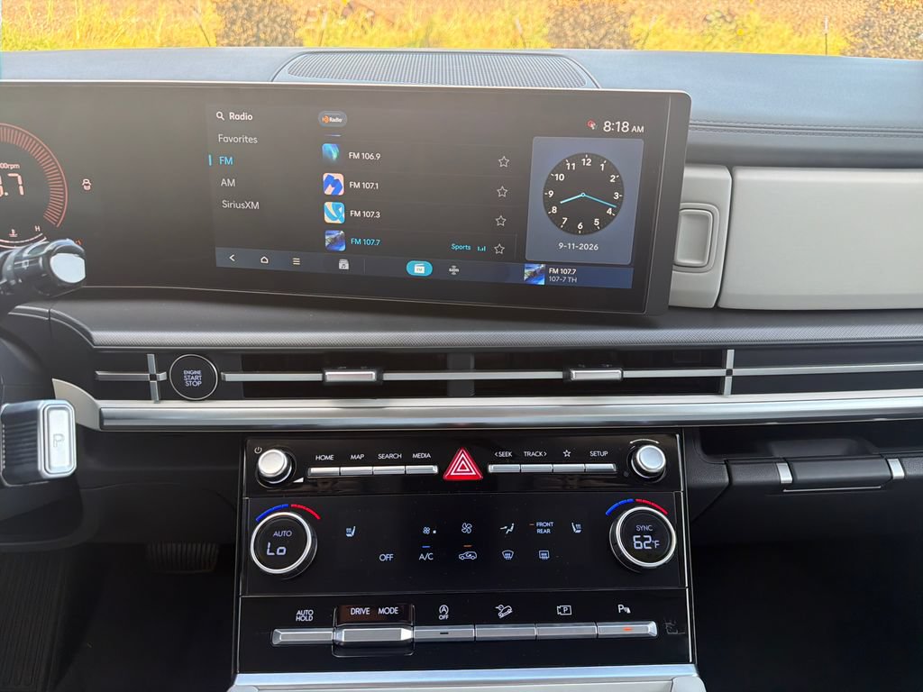 New 2027 Hyundai Santa Fe SEL FWD image 29