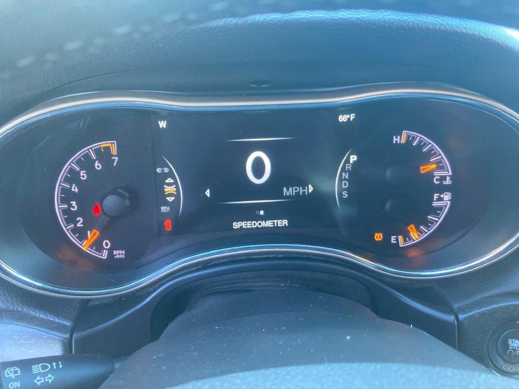 Used 2015 Jeep Grand Cherokee Limited AWD/4WD image 19