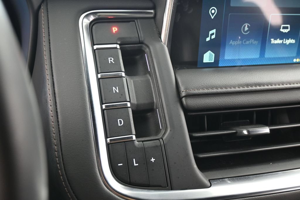 Used 2023 Chevrolet Tahoe High Country RWD image 20