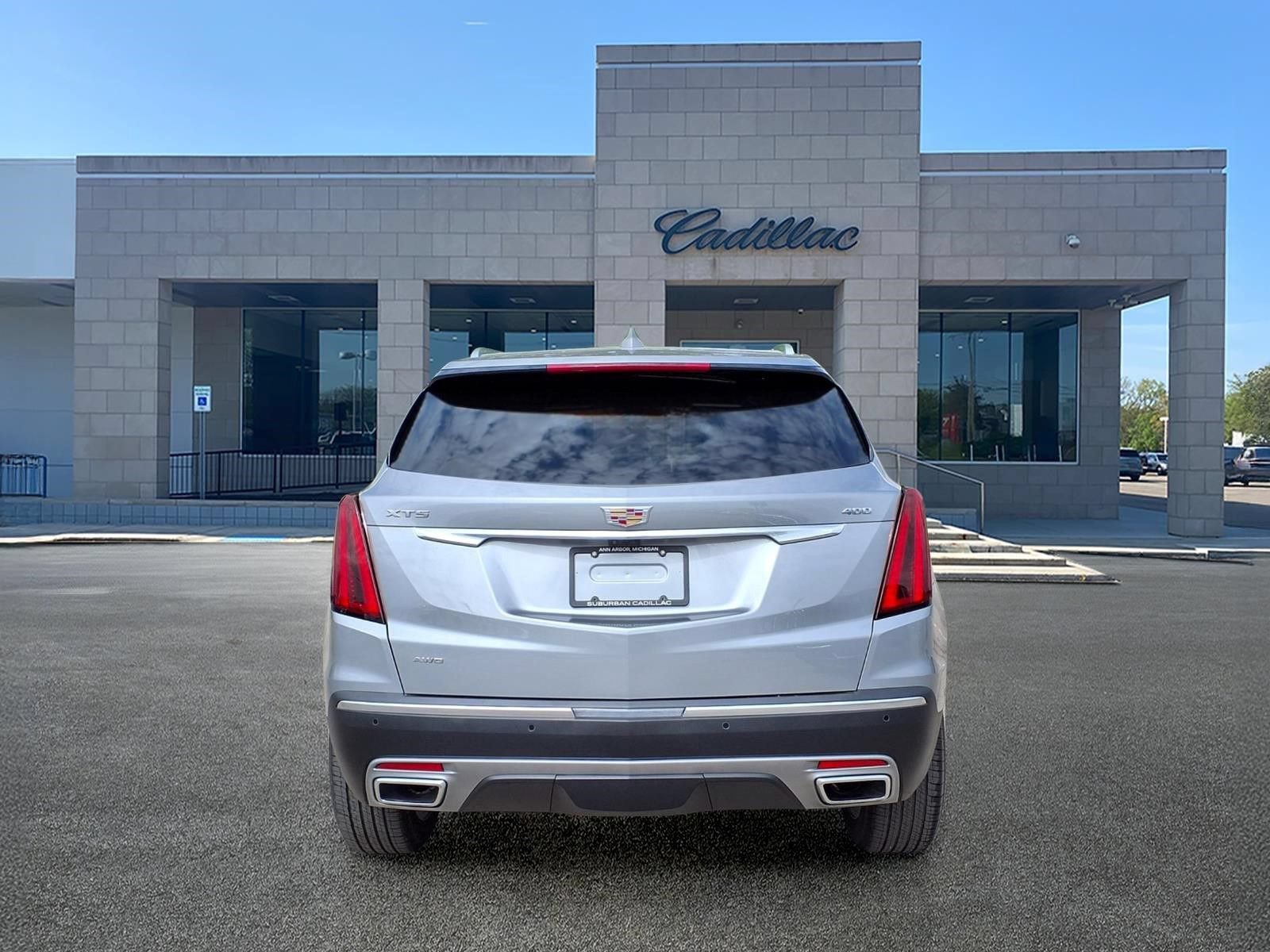 New 2026 Cadillac XT5 Premium Luxury w/ Driver Assist Package AWD/4WD image 5