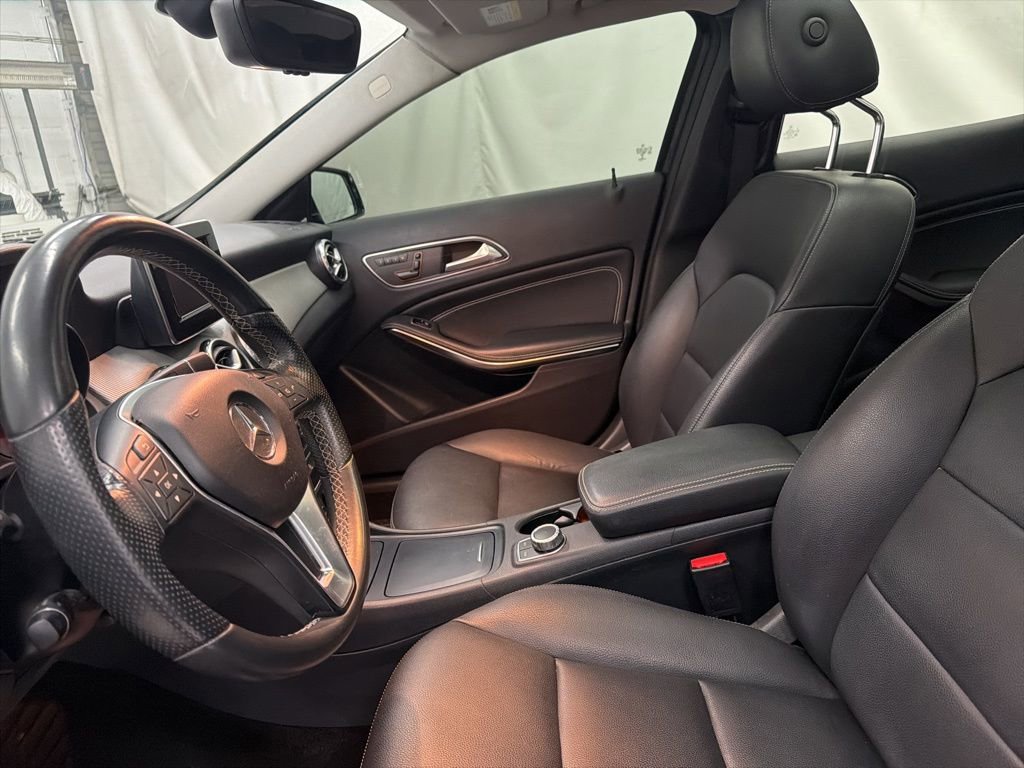 Used 2015 Mercedes-Benz GLA 250 4MATIC image 14