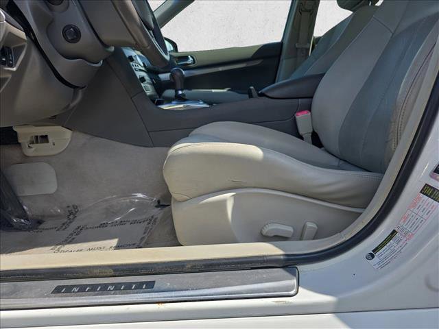 Used 2012 INFINITI G37 x w/ Premium Pkg AWD/4WD image 28