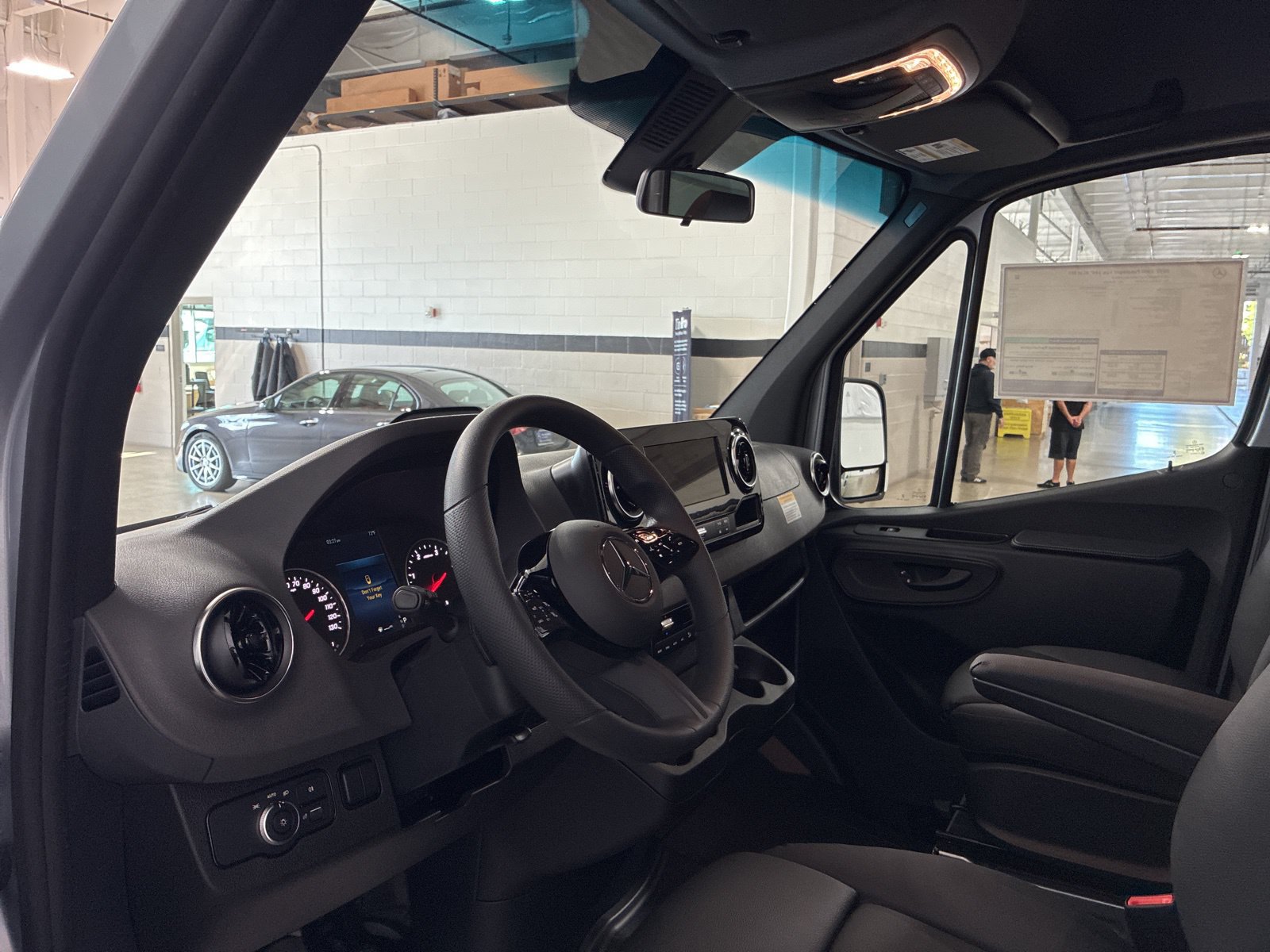 New 2025 Mercedes-Benz Sprinter 2500 image 11
