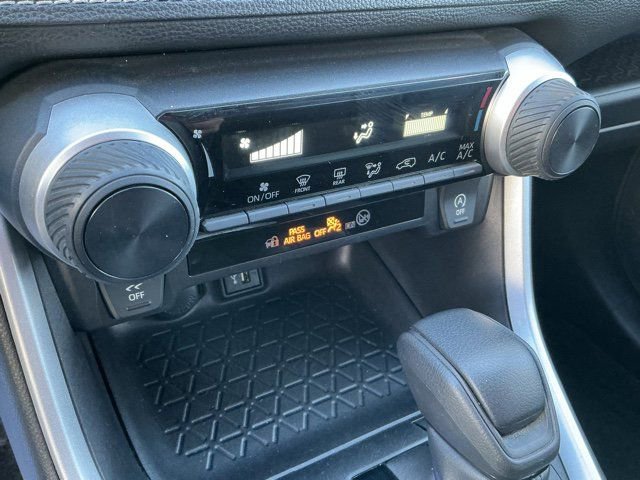 Used 2024 Toyota RAV4 LE image 23