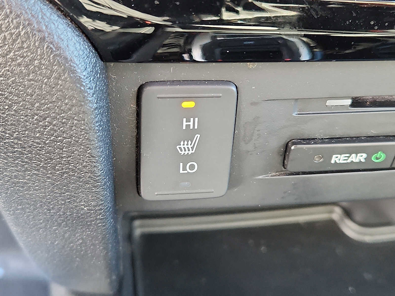 Used 2018 Honda Pilot Touring image 24