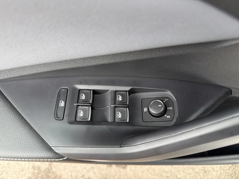 New 2026 Volkswagen Jetta SE FWD image 18