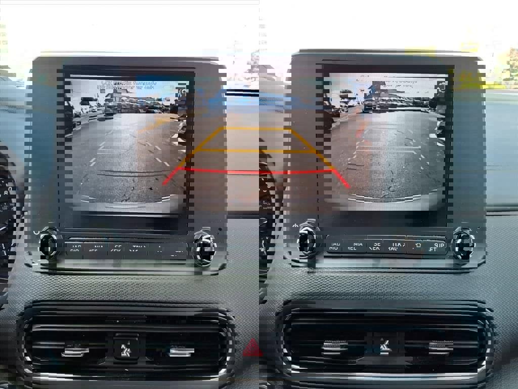 Used 2023 Hyundai Kona SEL image 12