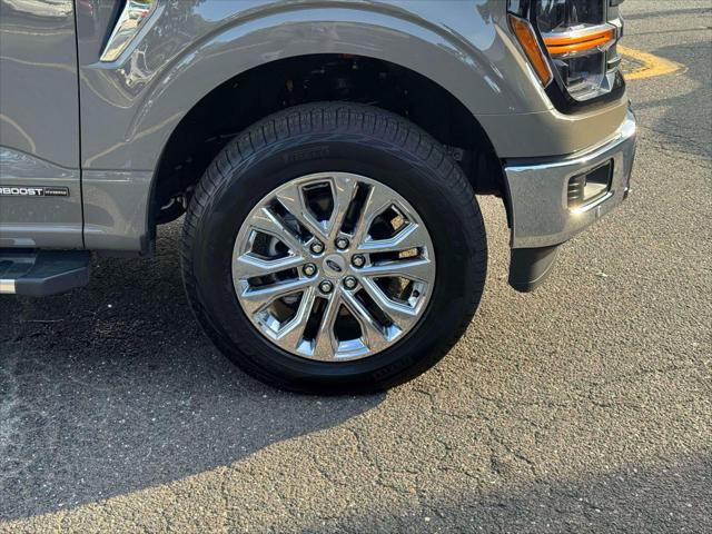Used 2026 Ford F150 XLT w/ Equipment Group 302A MID AWD/4WD image 9