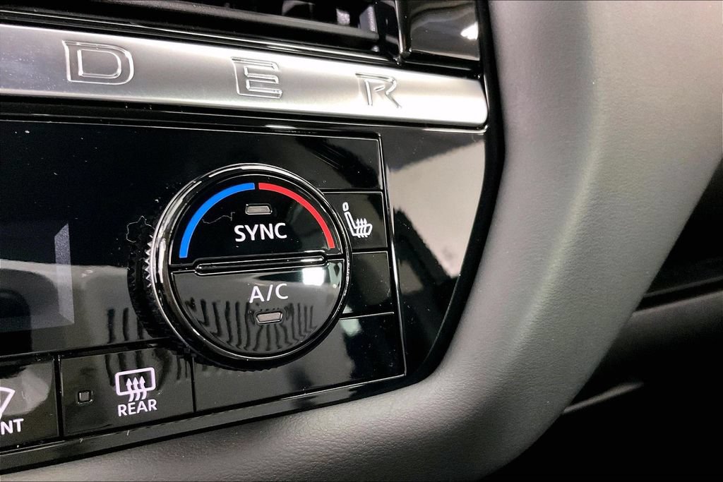 New 2026 Nissan Pathfinder SV AWD/4WD image 41
