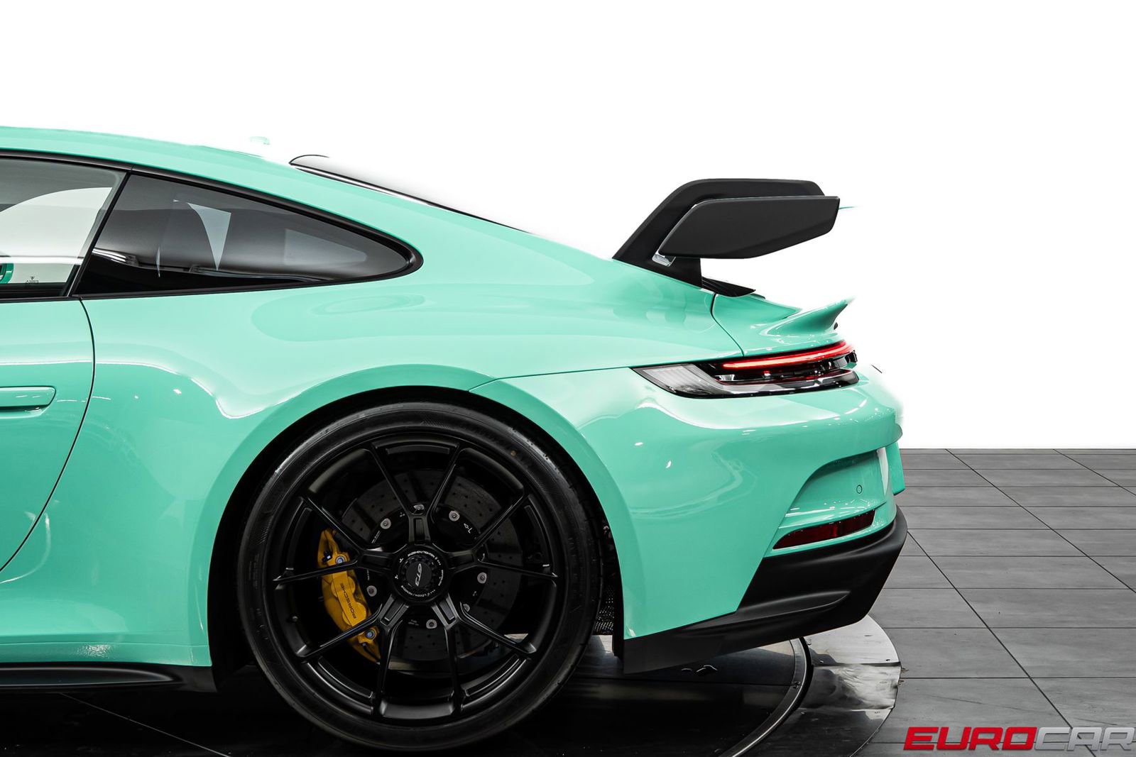 Used 2022 Porsche 911 GT3 RWD image 15