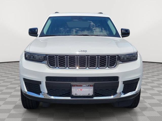 Used 2022 Jeep Grand Cherokee L Laredo w/ Luxury Tech Group I AWD/4WD image 2