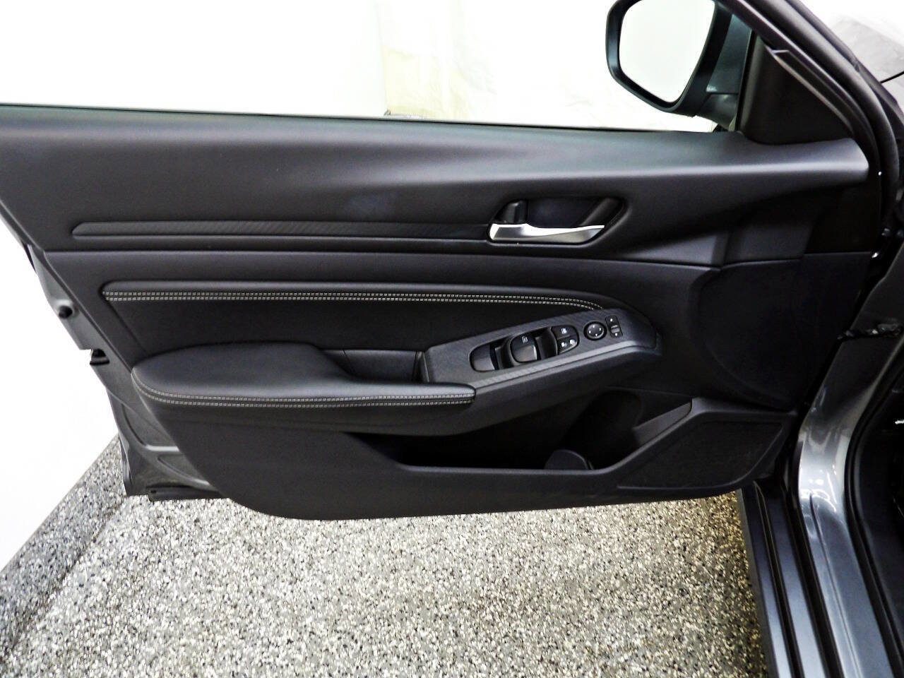 Used 2020 Nissan Altima 2.5 S image 7