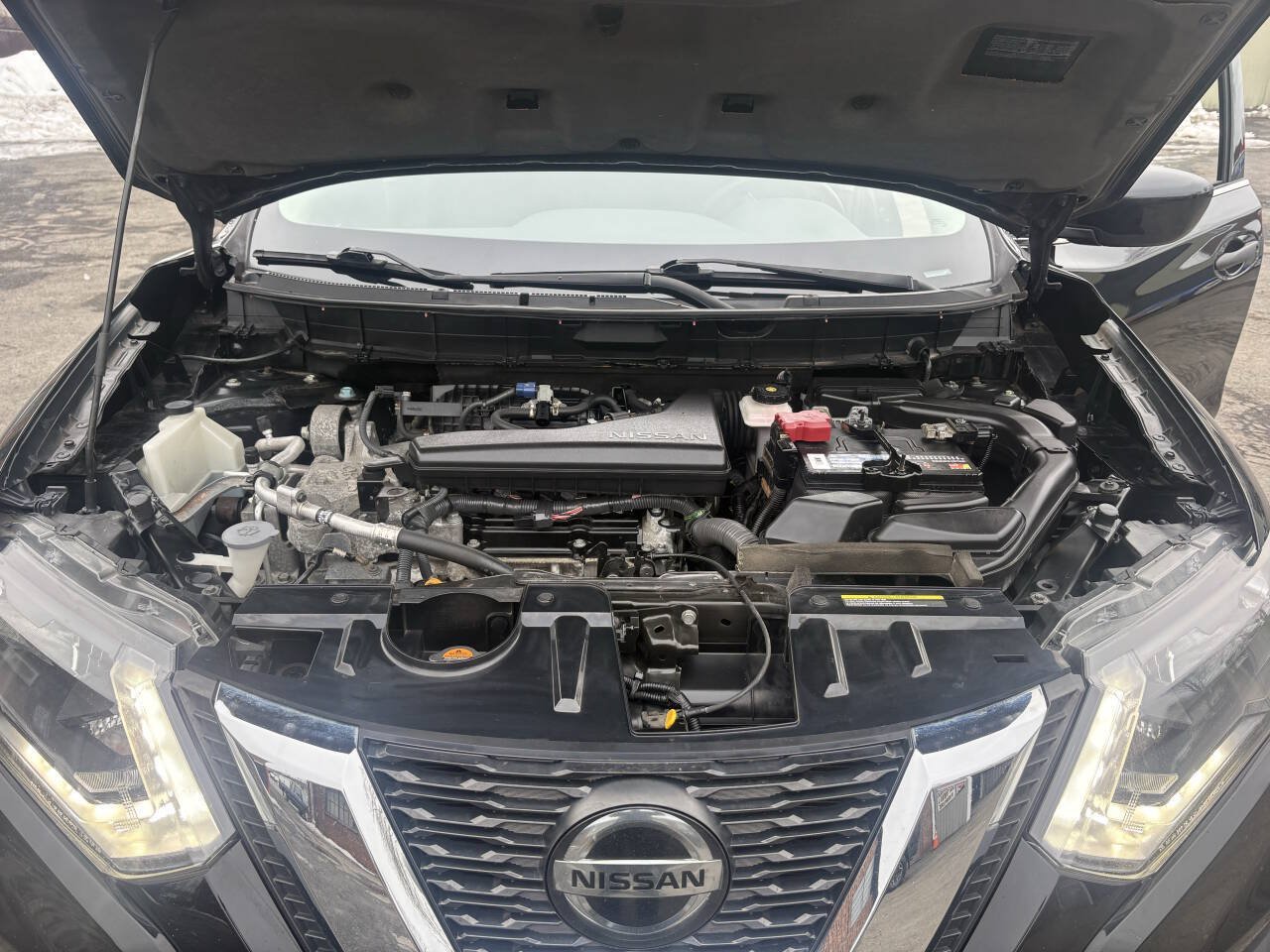 Used 2018 Nissan Rogue S AWD/4WD image 22