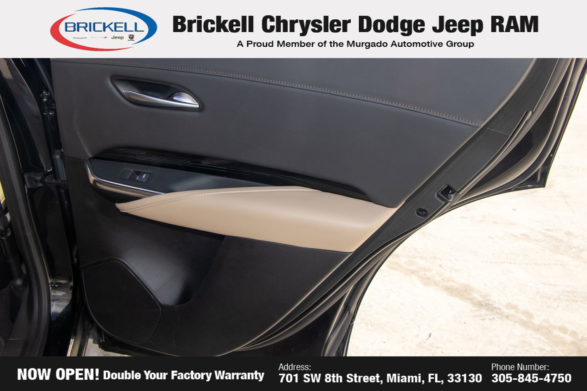 Used 2024 Cadillac XT4 Luxury w/ Cold Weather Package image 13