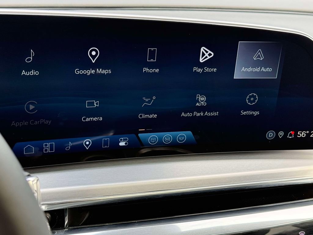 Used 2024 Cadillac Lyriq Sport image 6