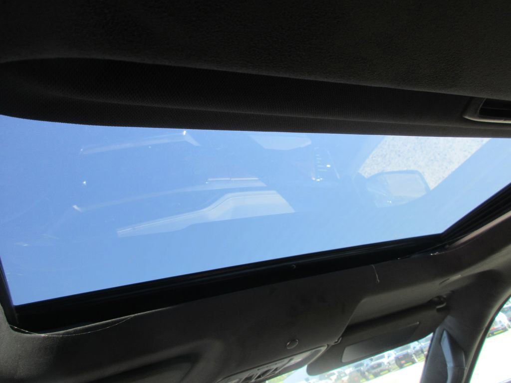 New 2026 GMC Sierra 1500 Denali Ultimate image 14