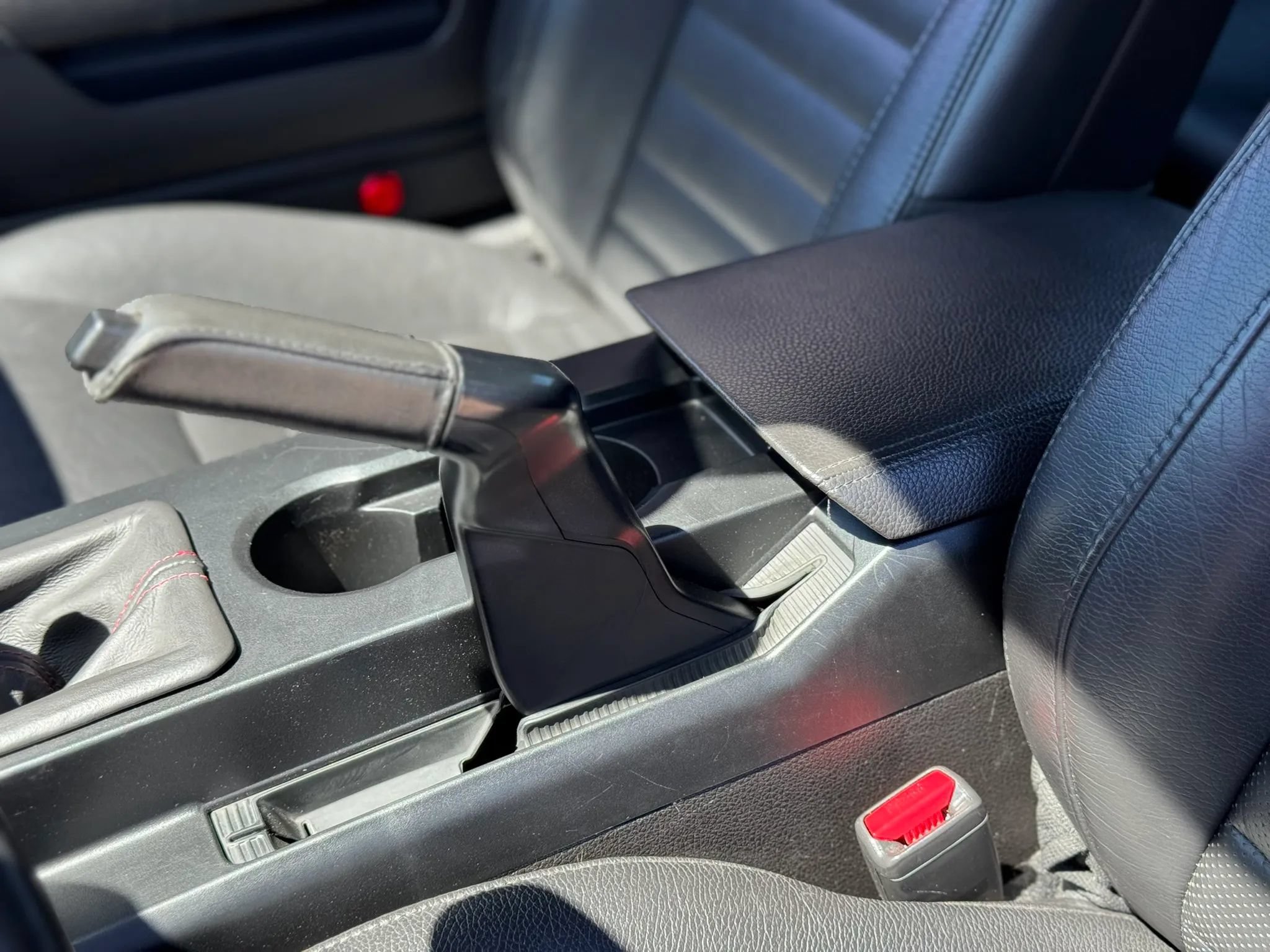 Used 2008 Ford Mustang Shelby GT500 RWD image 25