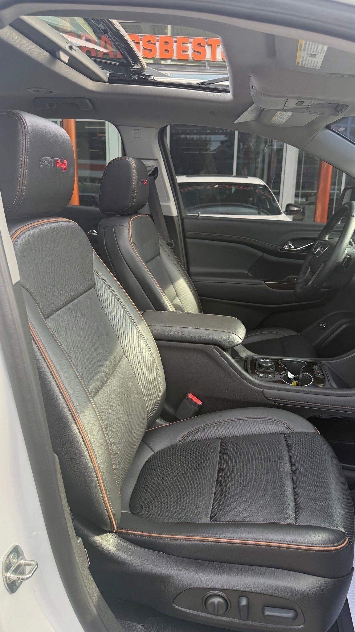 Used 2023 GMC Acadia AT4 w/ Technology Package AWD/4WD image 12