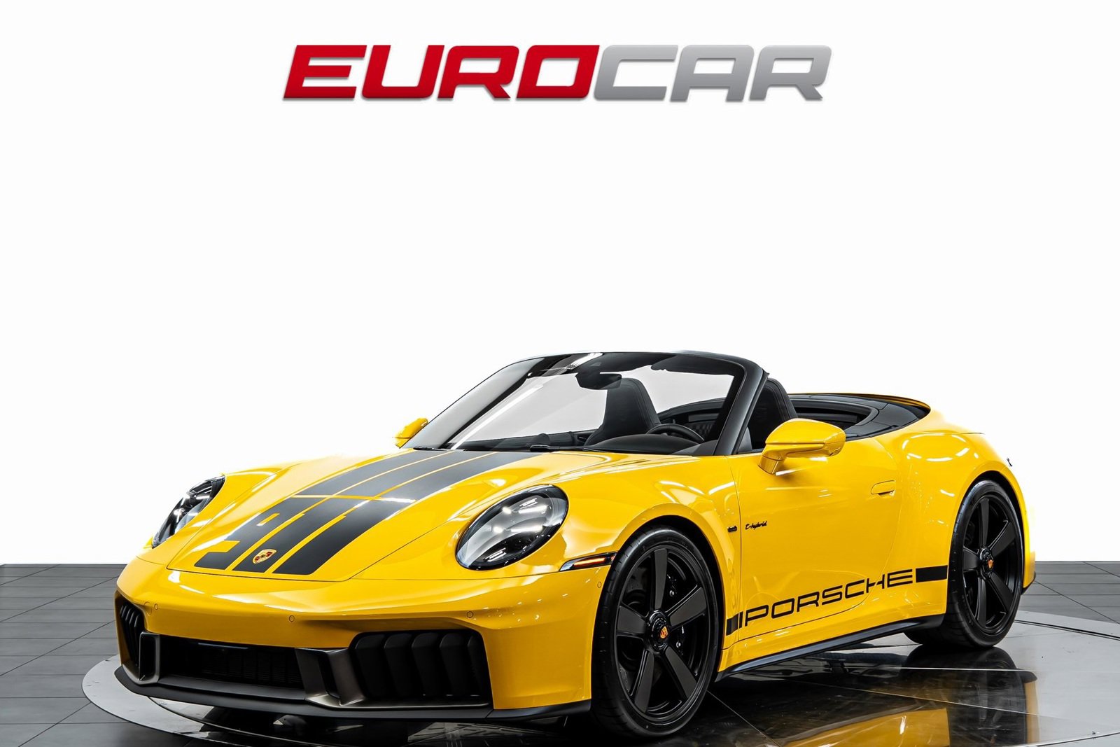 Used 2026 Porsche 911 Carrera 4 GTS image 1