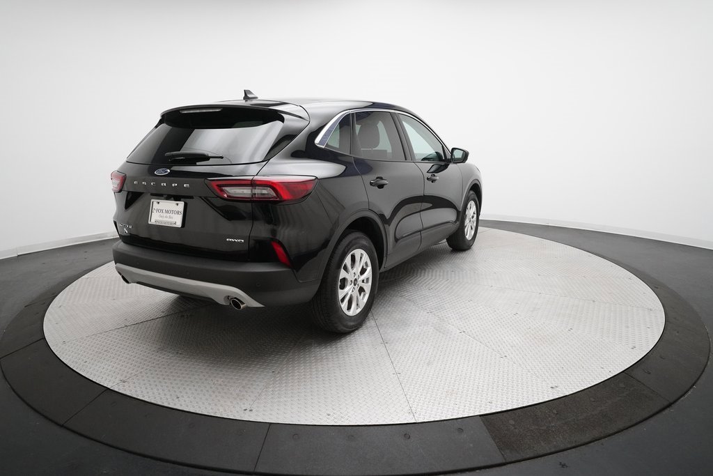 Used 2023 Ford Escape Active w/ Tech Pack #2 image 33