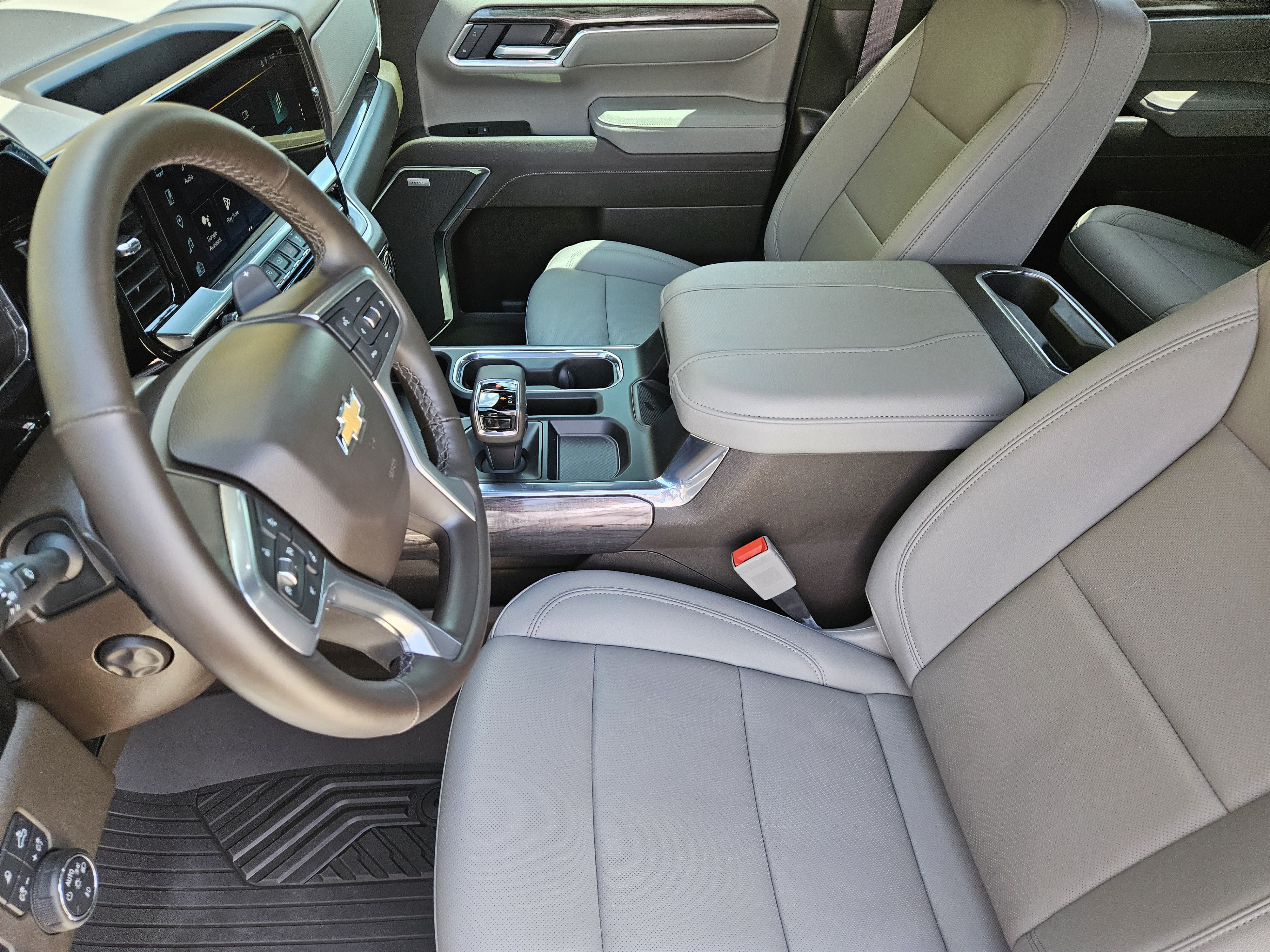Used 2025 Chevrolet Silverado 1500 LTZ w/ LTZ Premium Texas Edition AWD/4WD image 15