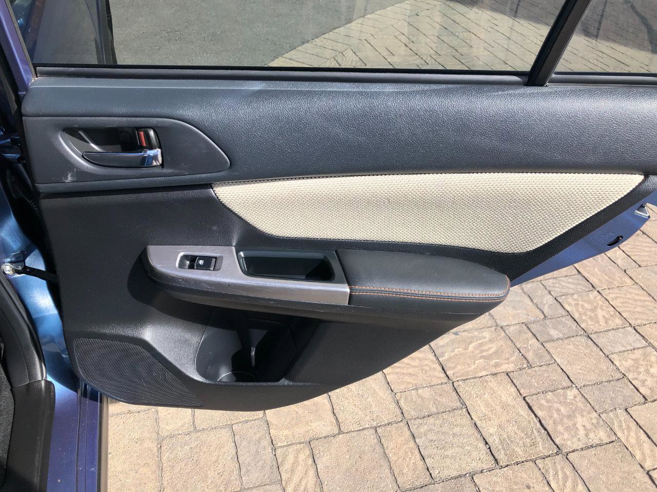 Used 2017 Subaru Crosstrek 2.0i Premium AWD/4WD image 27