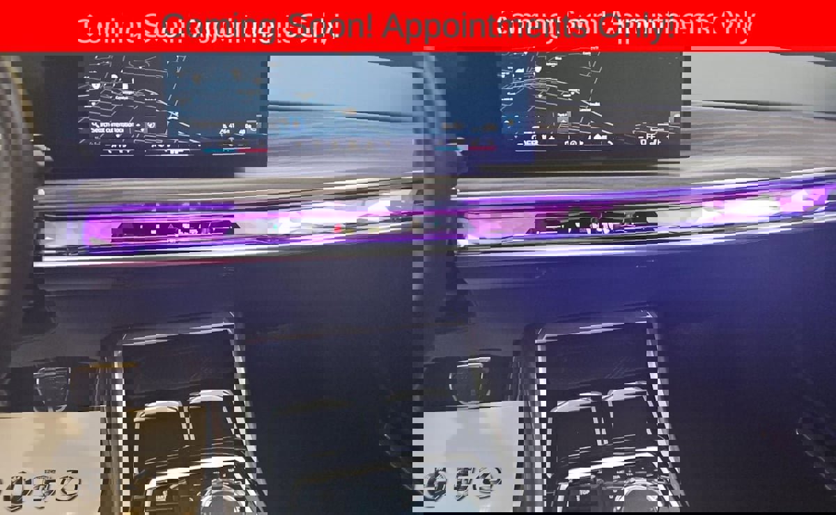 Used 2025 BMW 760i xDrive image 9