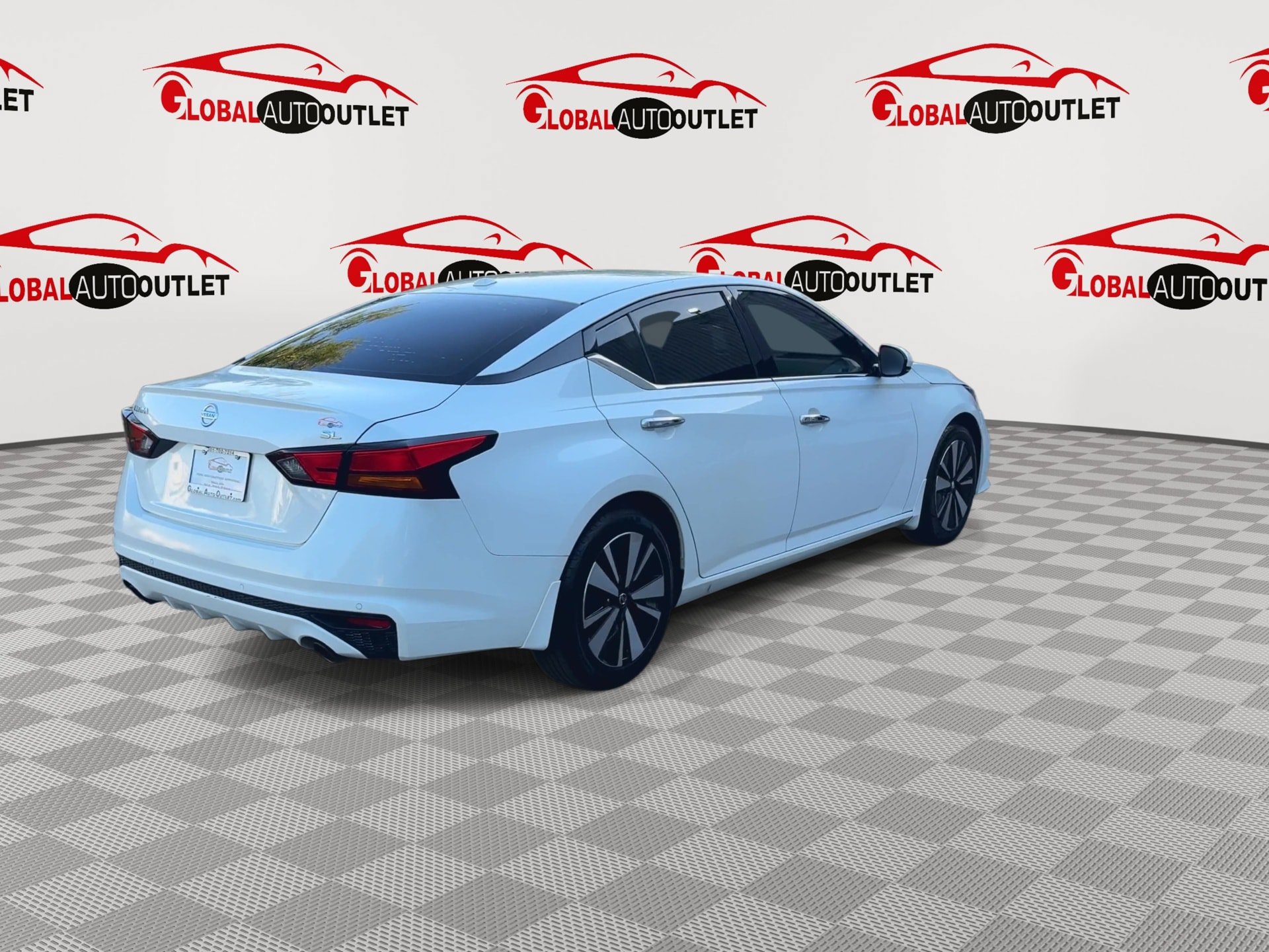 Used 2020 Nissan Altima 2.5 SL FWD image 8