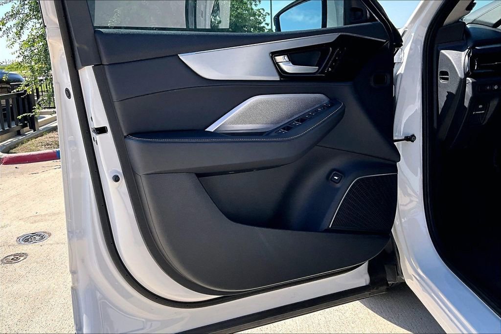Certified 2026 Acura MDX FWD w/ Technology Package image 22