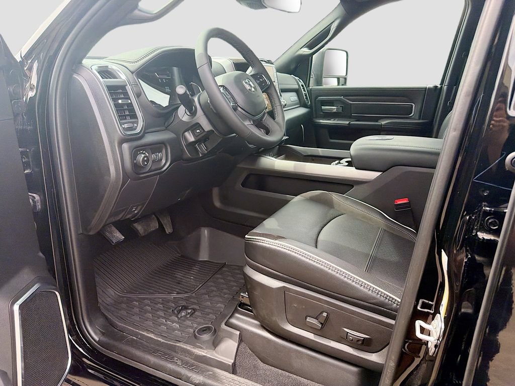 New 2026 RAM 3500 Laramie w/ Night Edition AWD/4WD image 25
