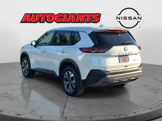 Used 2023 Nissan Rogue SV AWD/4WD image 6
