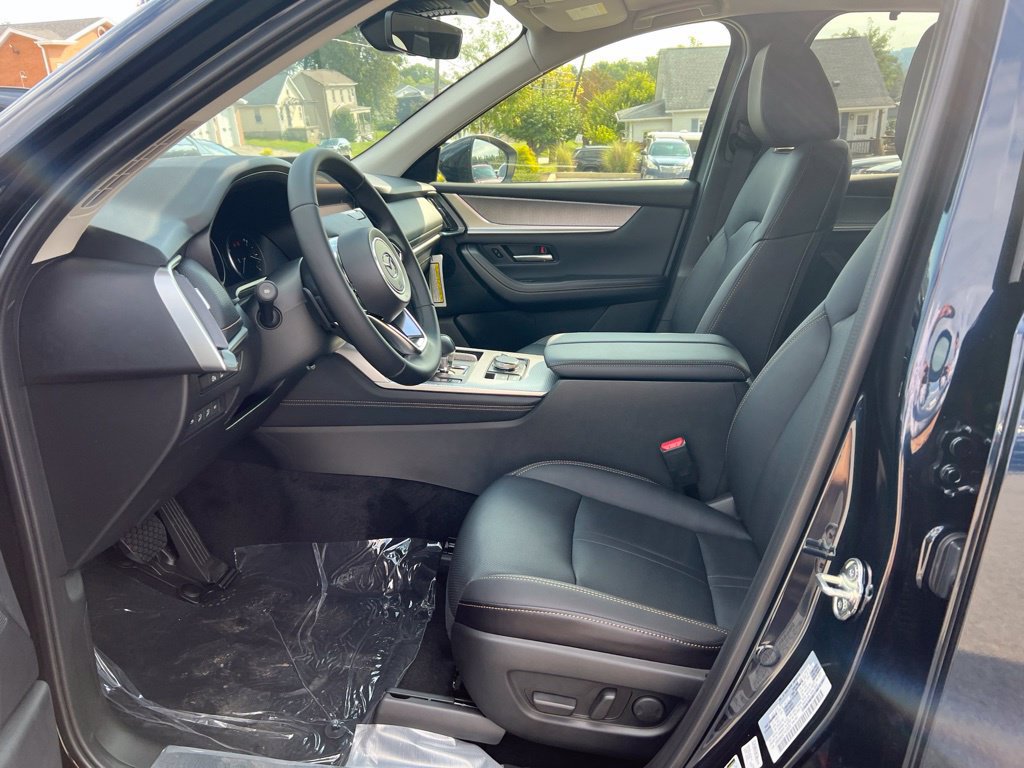 New 2026 MAZDA CX-90 3.3 Turbo w/ Preferred Package AWD/4WD image 12