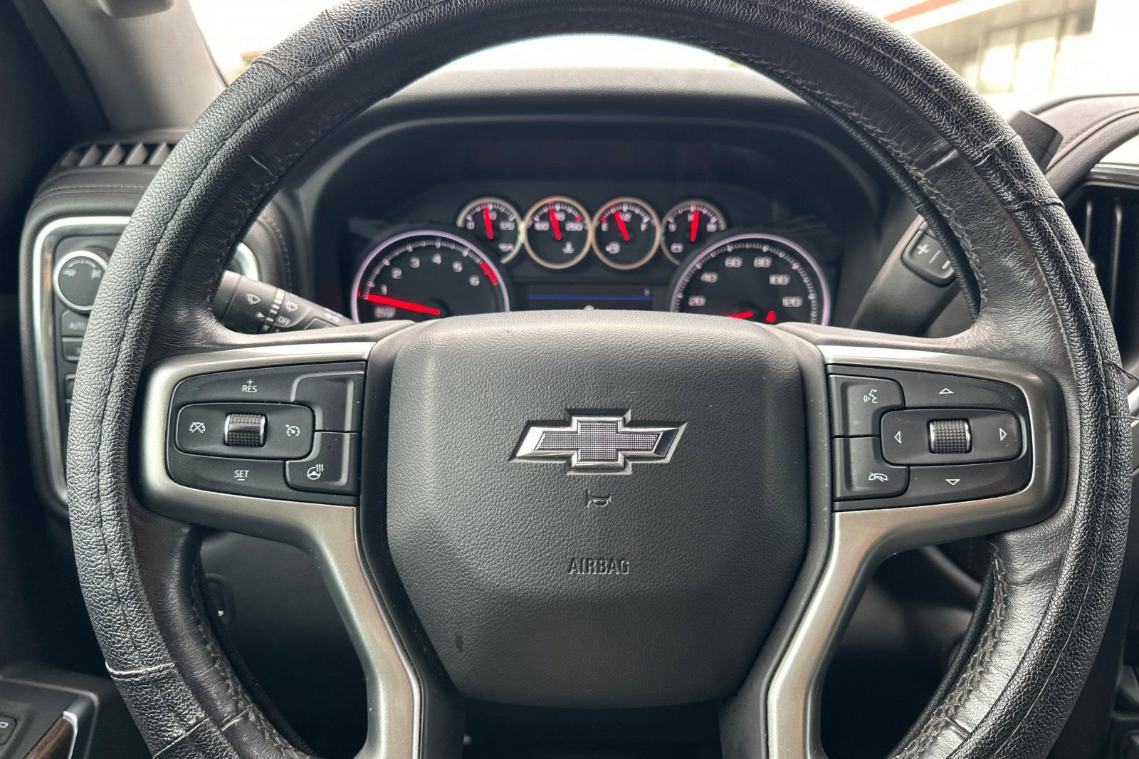 Used 2019 Chevrolet Silverado 1500 LT Trail Boss image 22