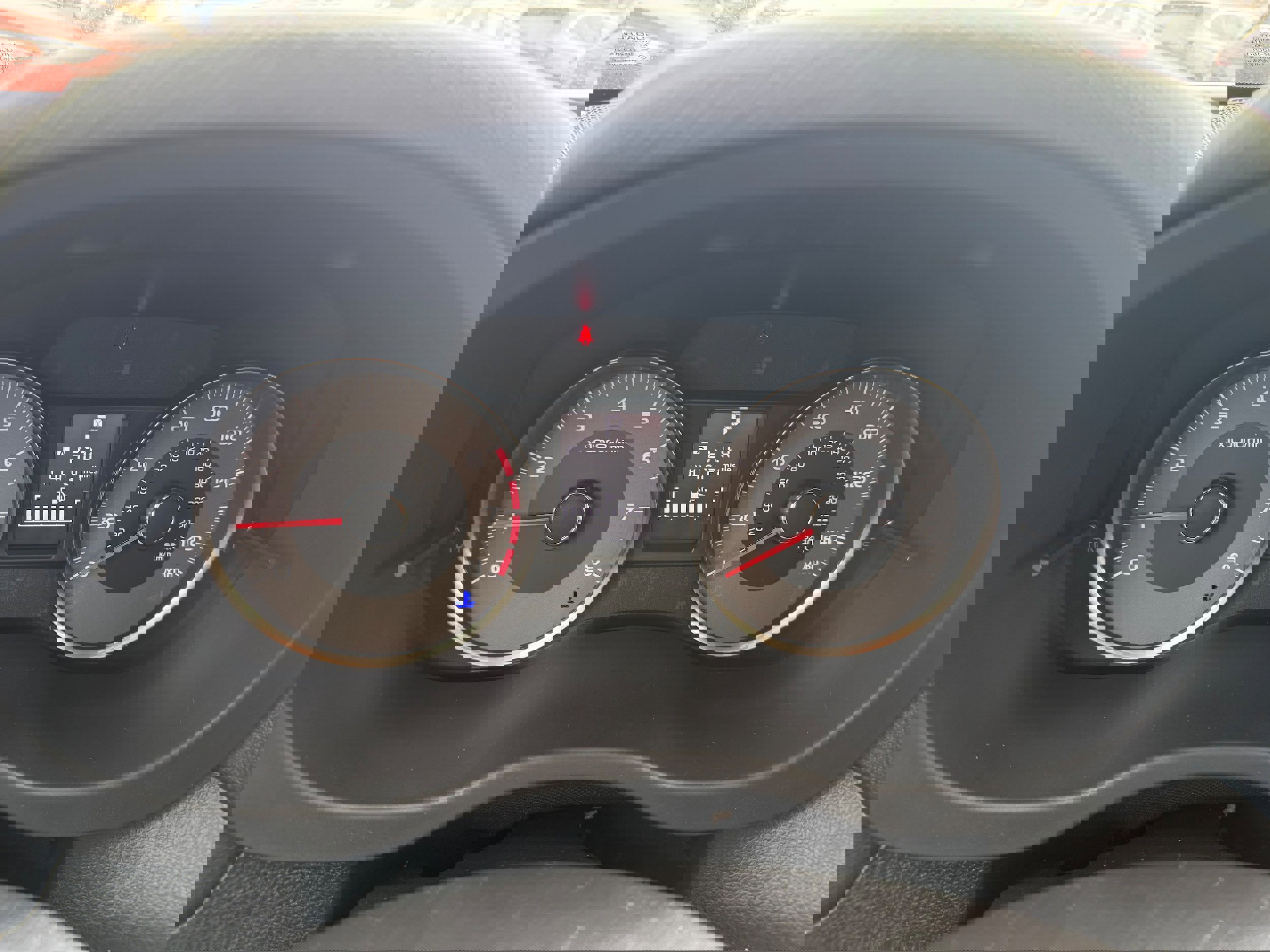 Used 2015 Subaru Forester 2.5i Limited image 9