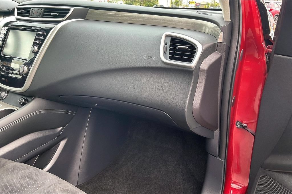 Used 2017 Nissan Murano SV AWD/4WD image 18