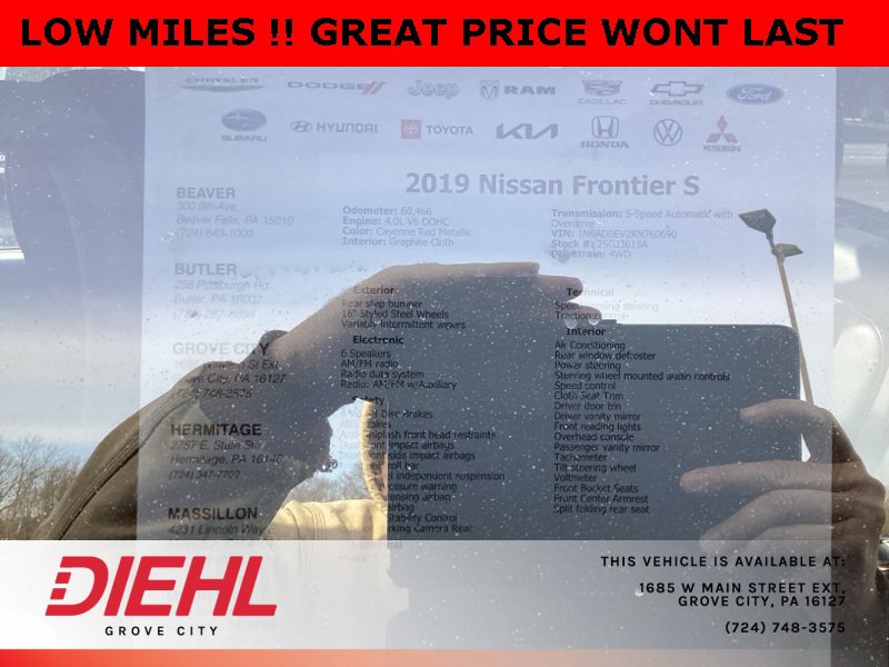 Used 2019 Nissan Frontier PRO-4X image 17