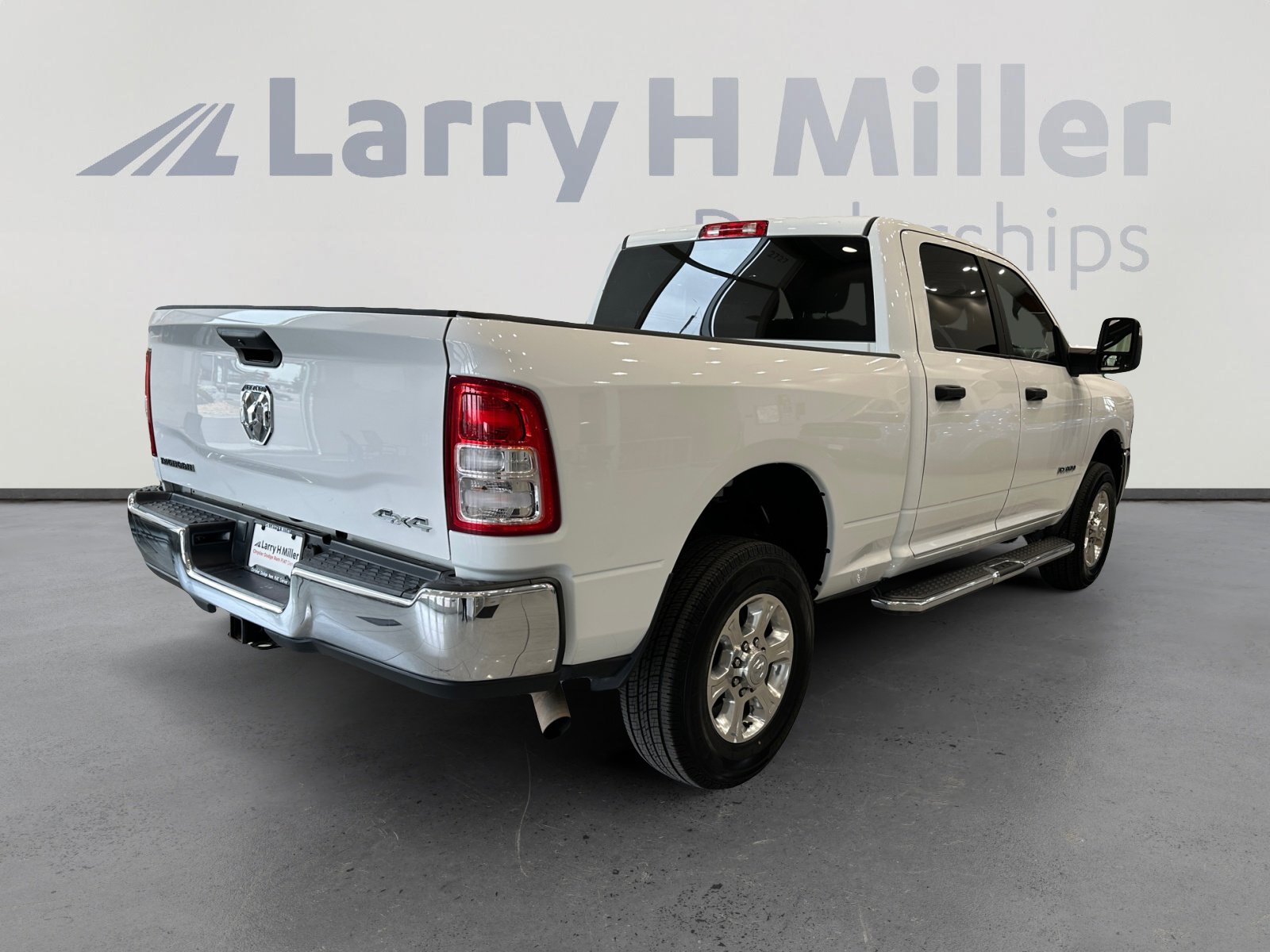 Used 2024 RAM 2500 Big Horn image 5